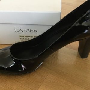 Calvin Klein Babe Patent Leather pumps size 9M